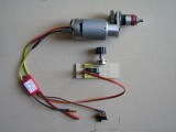 Servo_tester_s_74LS123_foto_regulator&motor.JPG