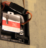 Zajisteni konektoru v kridle pred vysunutim. Pouzil jsem alkapren.